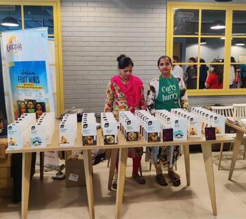 Flea Market (44).jpg